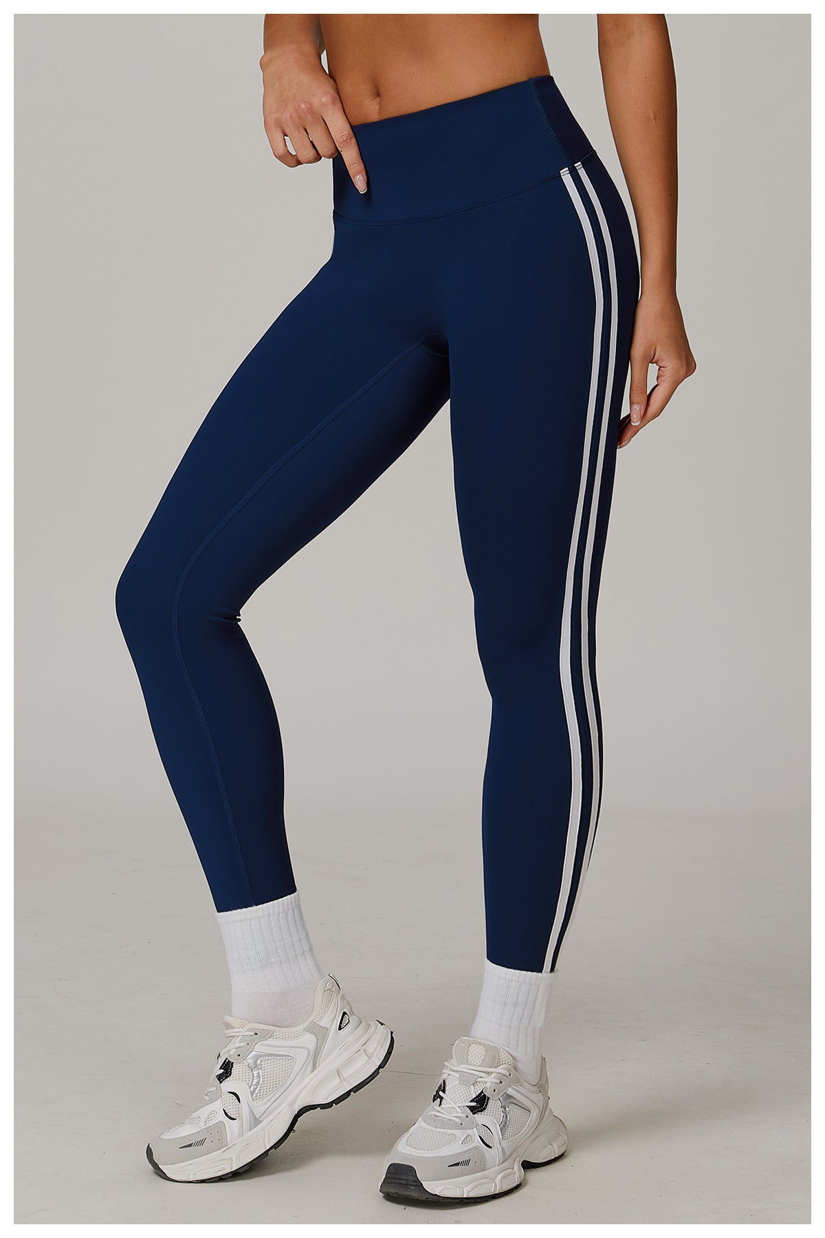 The Darline Legging
