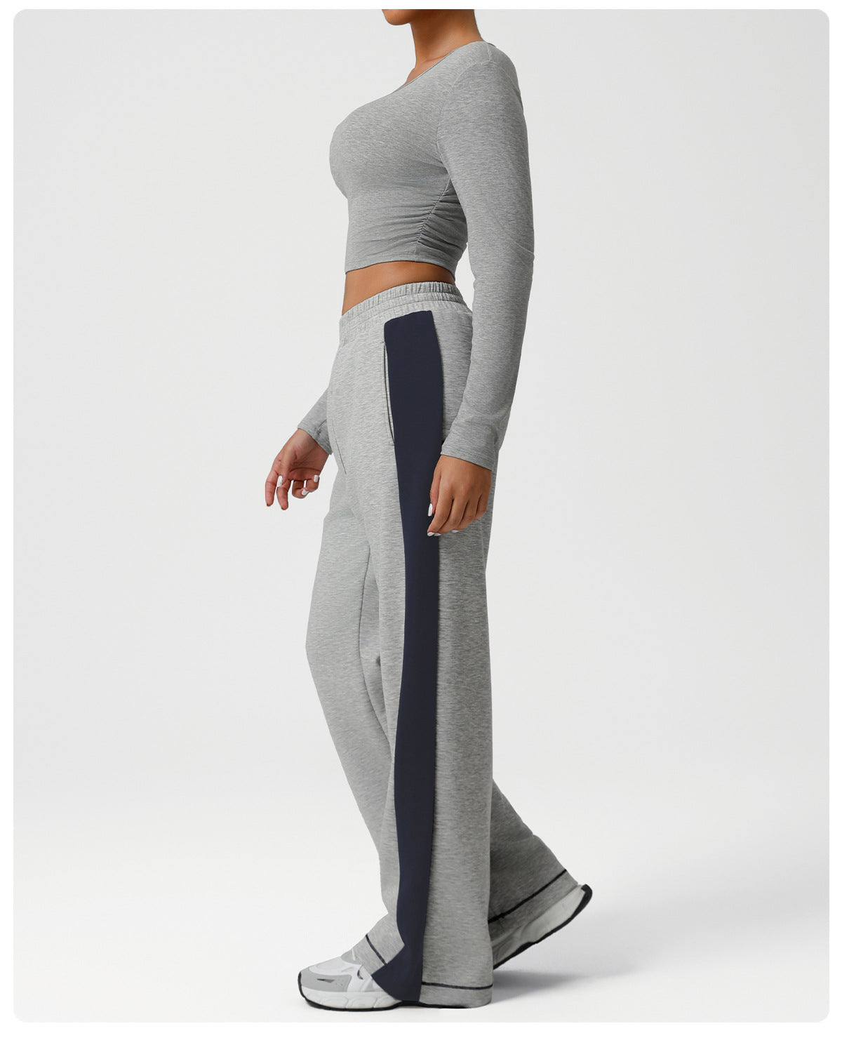 Layali Sweatpants