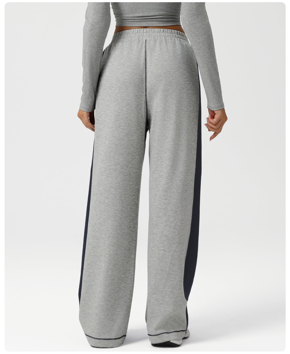Layali Sweatpants