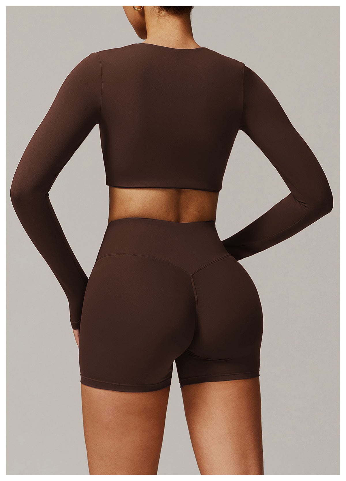 The Nadège Crop